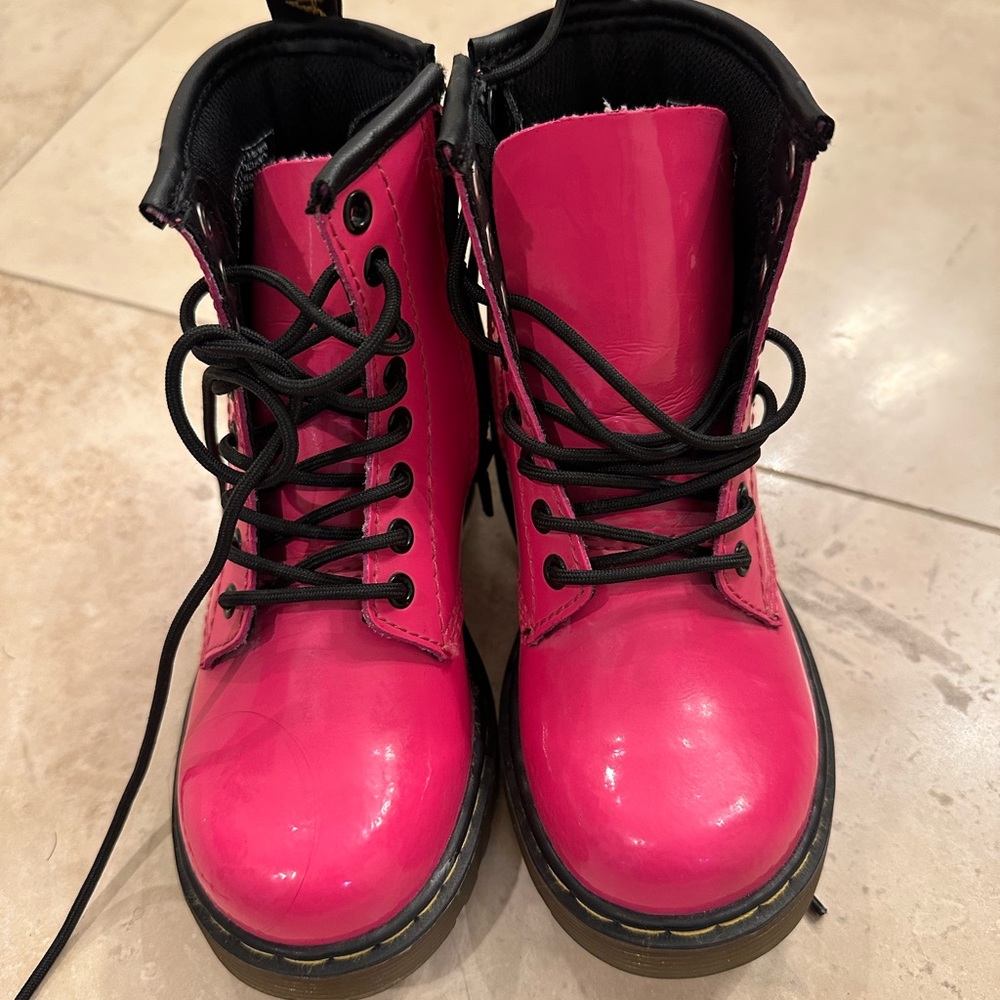 Toddler 11 doc dr. martens boots. BRAND NEW!